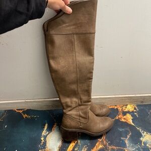 Kenneth Cole knee high boots